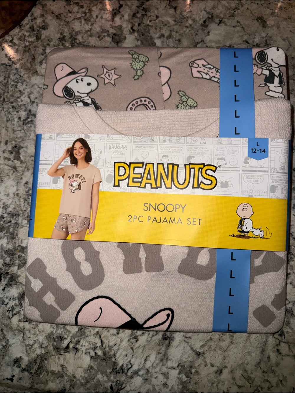 Peanuts Snoopy Women's 2pc Pajama Set - Pink/Taupe
